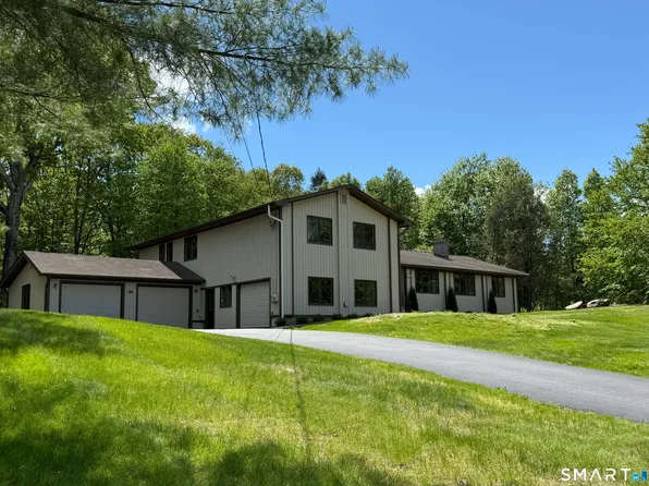 634 Aspen Lane, Orange, CT 06477