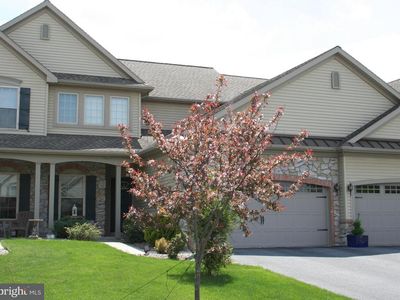 820 Briar Edge Ct, Lebanon, PA, 17046