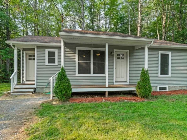 628 County Rte 24, Corinth, NY 12822