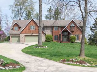 4496 W Tanglewood Dr, Bloomington, IN 47404