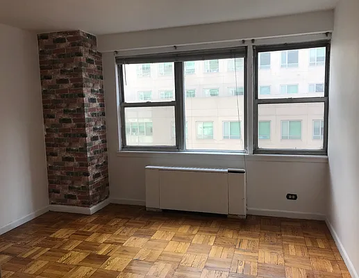 Rented by Compass | media 14