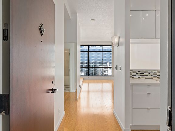 2nd image of 300 3rd St APT 1403