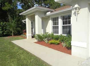 453 Hull Ave S, Lehigh Acres, FL 33974