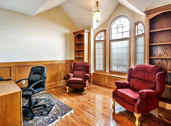 5th image of 116 Oakhaven Dr #D