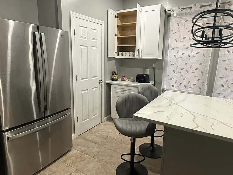 72 Seymour Ave #1 — Photo 21