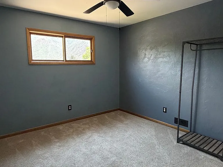 95 Chapparral Cir — Photo 20