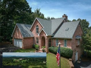 311 Ridge View Dr, Asheville, NC 28803