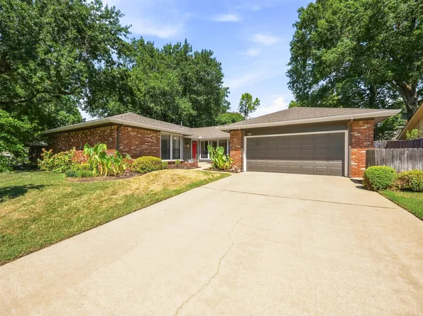 6213 E 78th Pl, Tulsa, OK 74136