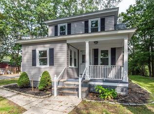 317 Inez Ave, Warwick, RI 02886