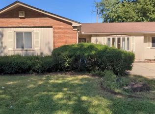 25828 Cherry Hill Rd, Dearborn Heights, MI 48127