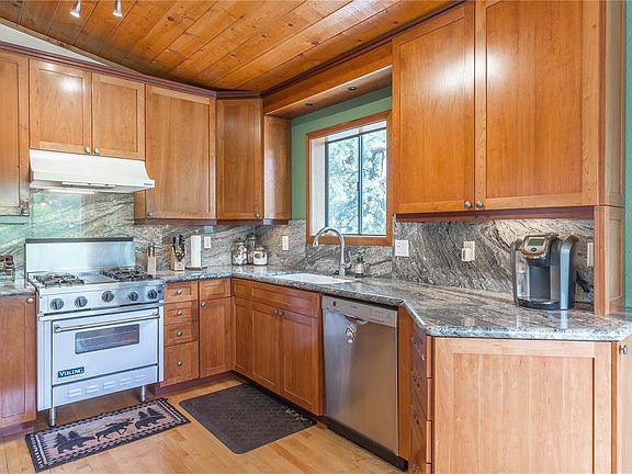 2nd image of 731 Burland Dr