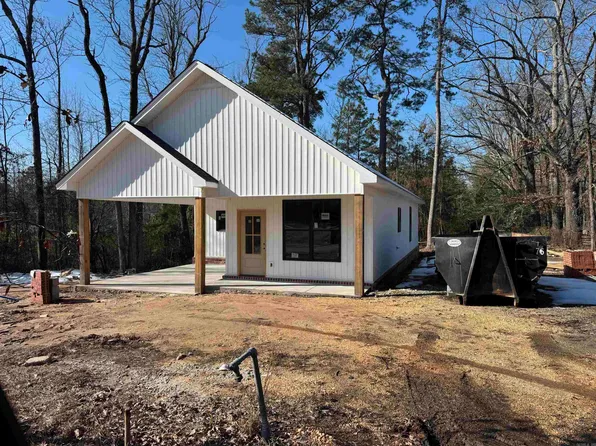 406 Robin St, White Hall, AR 71602