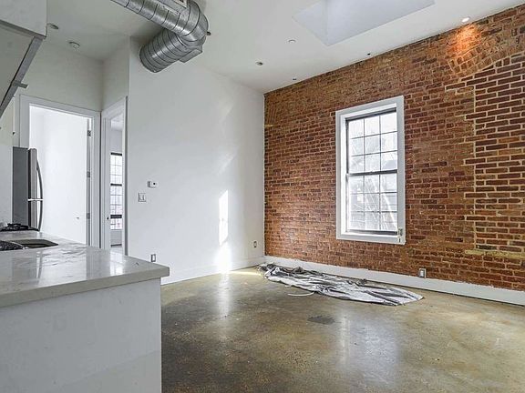 2nd image of 753 Lexington Ave #3B