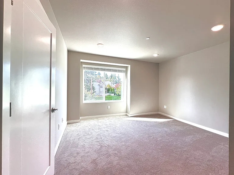 Master Bedroom with A/C mini split