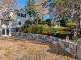 10 Neptune Rd, Marblehead, MA 01945
