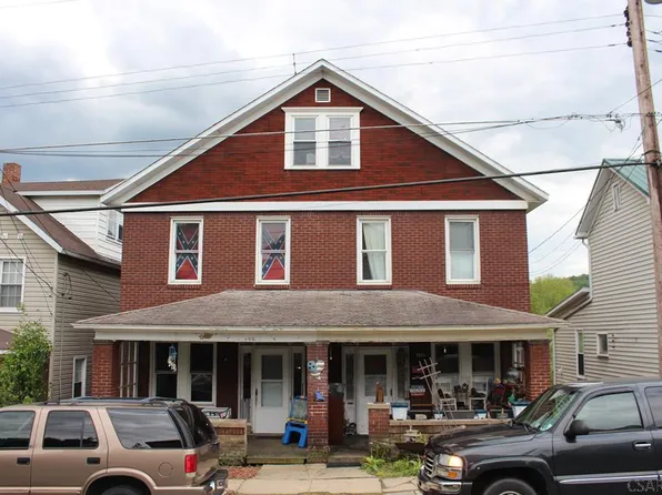 2224 Jackson Ave, Windber, PA 15963