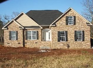 1410 Azalee Ln, Chapel Hill, TN 37034