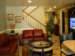 6 Moss Hill Ln, Laguna Hills, CA 92653