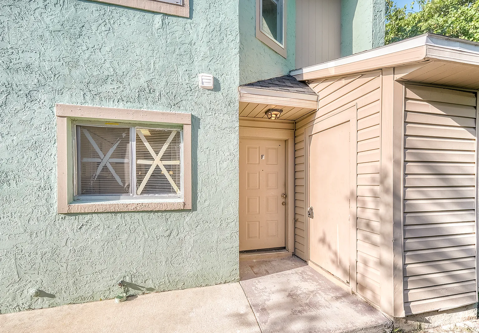 283 Gardner Lane - F — Photo 3