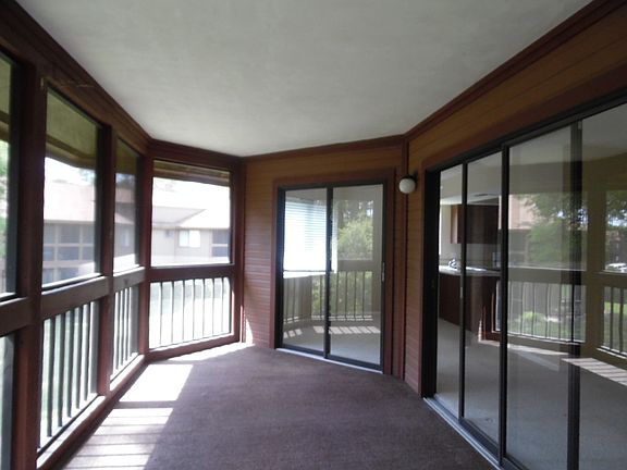5th image of 6 Sherbury Ct