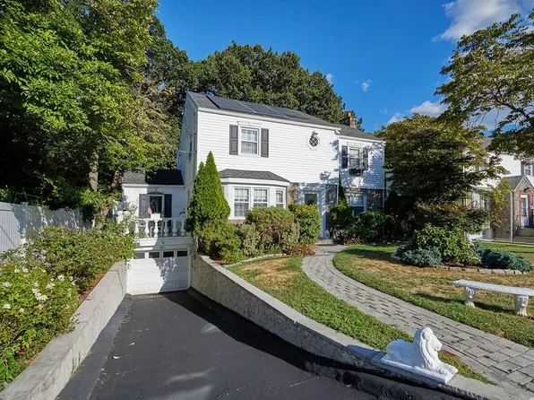 66 Gramercy Avenue, Yonkers, NY 10701