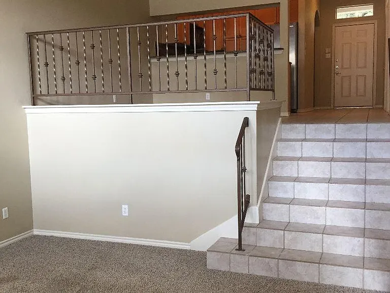 2918 Ranch Road 620 N #W-214 — Photo 6