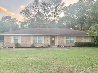 110 Lina Dr, Prattville, AL 36067