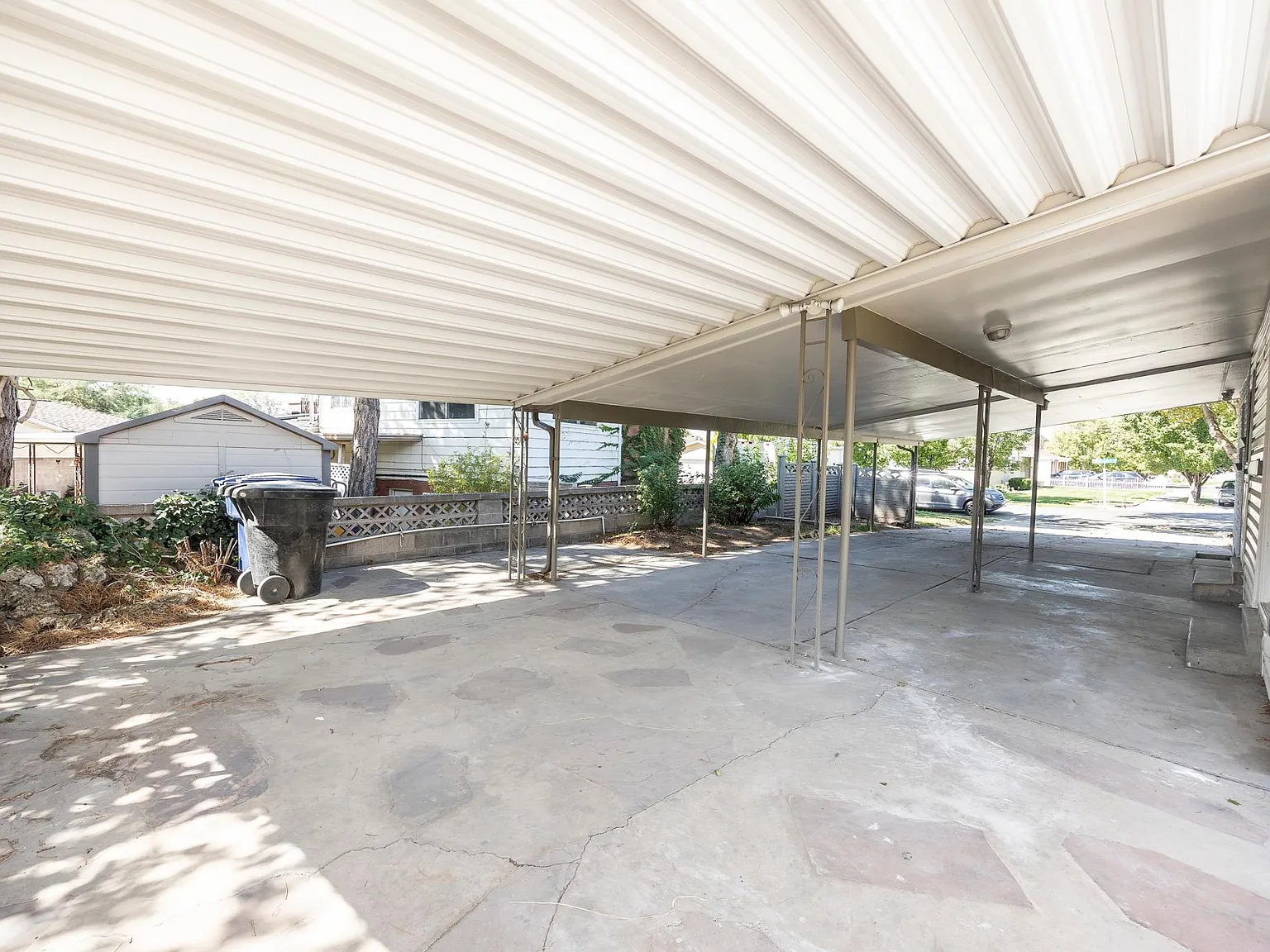 3771 S Alta Loma Dr — Photo 3