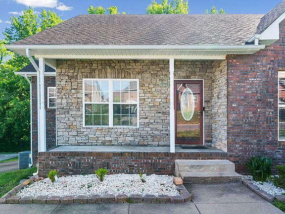 2nd image of 1616 Apache Way