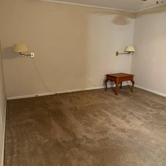 1113 Sumter St — Photo 16