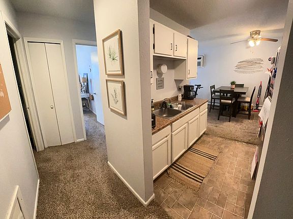 5th image of 519 Jefferson St APT 5