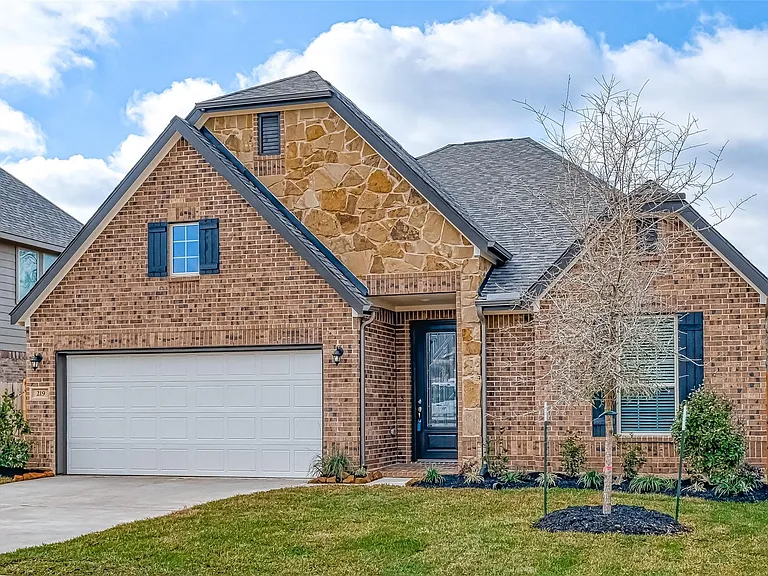 219 Little Dog Dr — Photo 2