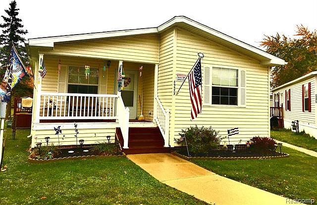 1st image of 49573 Au Lac Dr E