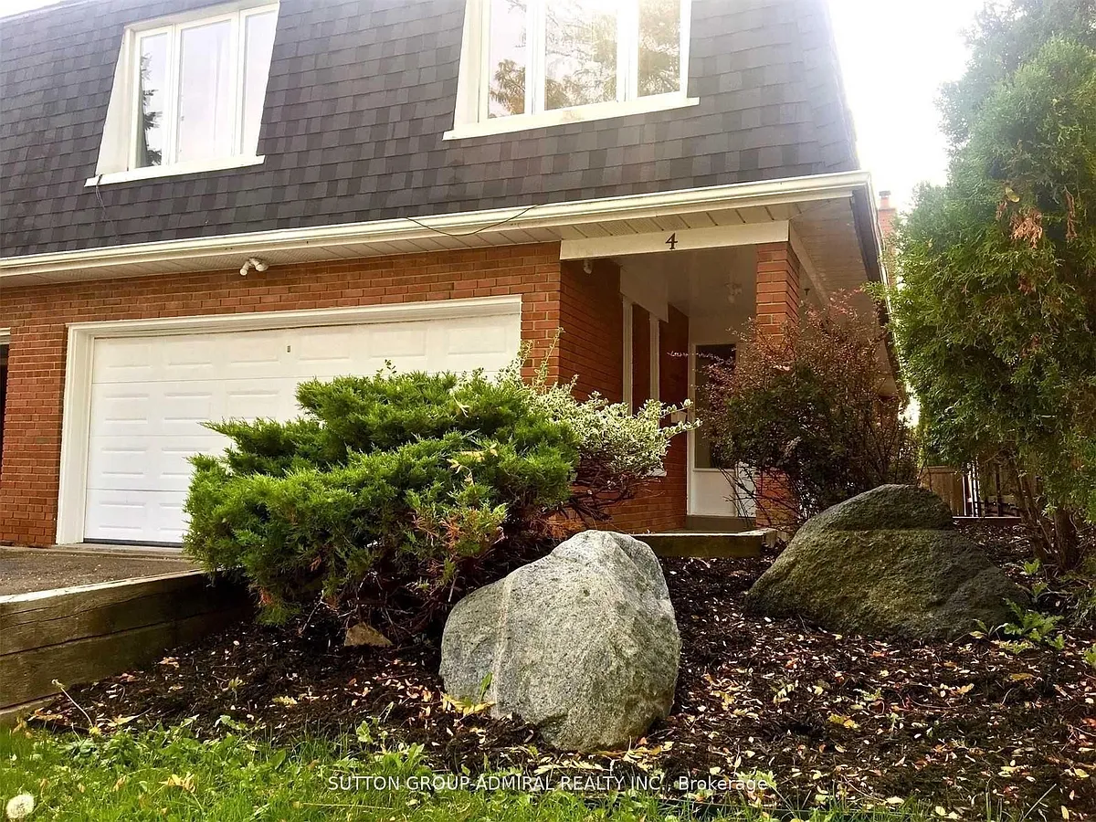 Building Photo - 4 Nootka Cres #MAIN FL