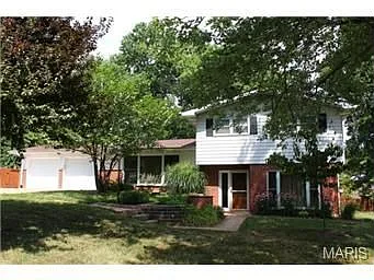 12017 Theiss Rd photo 1