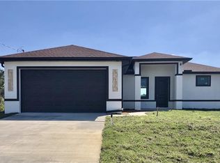 2819 27th St SW, Lehigh Acres, FL 33976