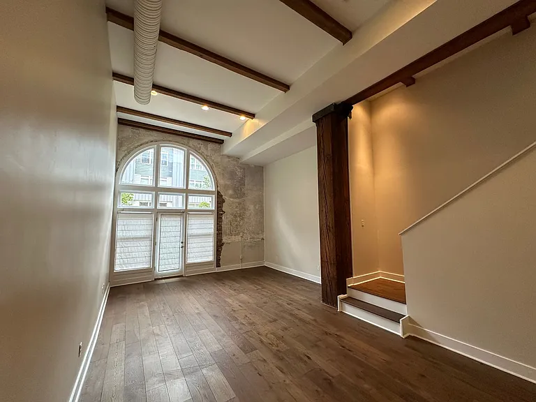 435 S Front St #109 — Photo 6