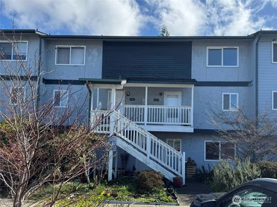 8823 Holly Drive #H204, Everett, WA, 98208
