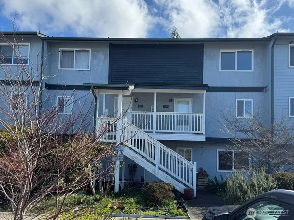 8823 Holly Drive #H204, Everett, WA 98208