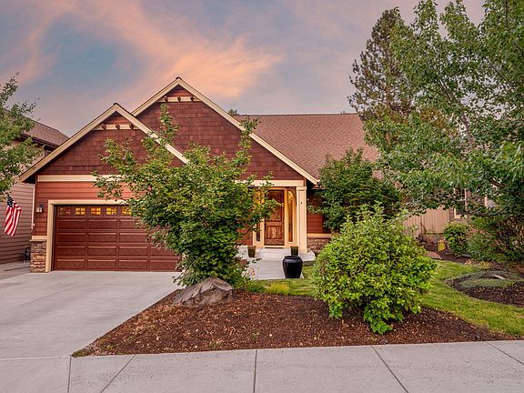 2nd image of 60826 Whitney Pl