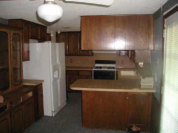 3rd image of 1508 S Penn Ln