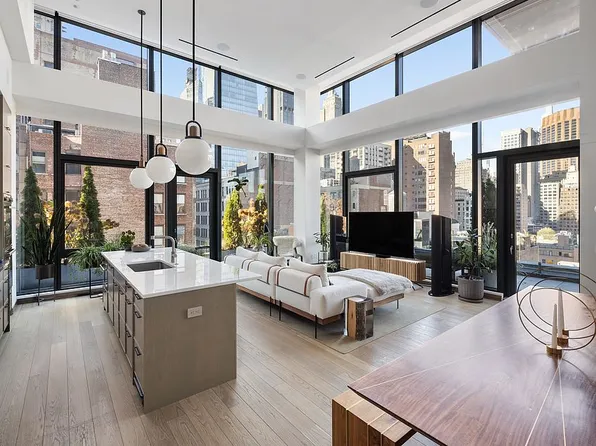 90 Lexington Ave APT Phc, New York, NY 10016