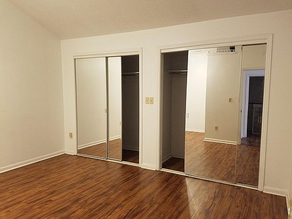 4th image of 114 Beechwood Dr #C