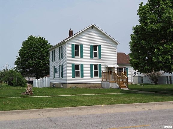 2nd image of 104 W Court St