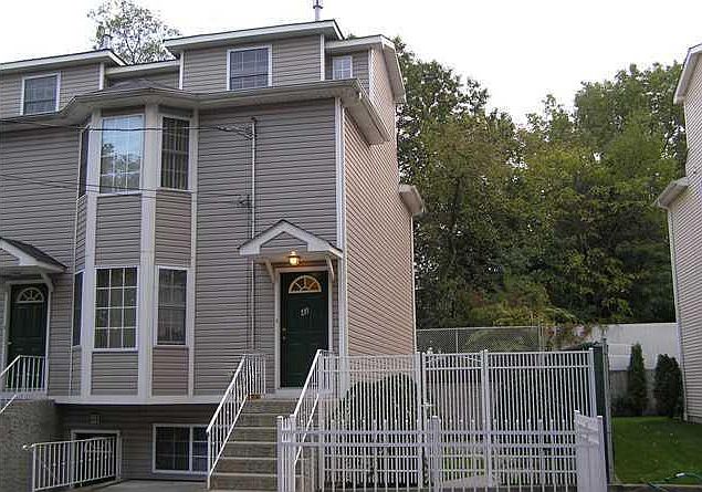 1st image of 43 Laguna Ln