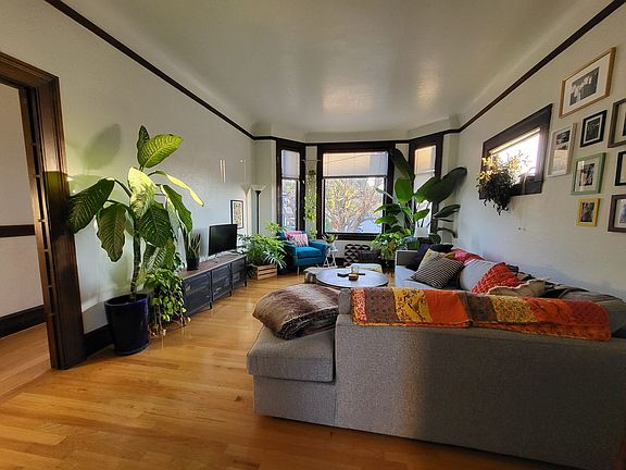 2nd image of 739 Santa Clara Ave #F