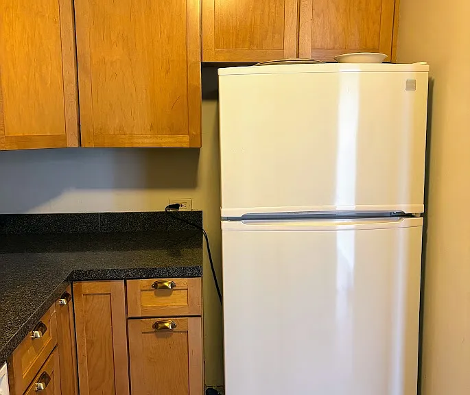 4343 N Clarendon Ave #712 — Photo 9