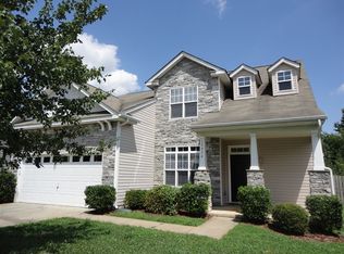 15934 Bubbling Branch Ln, Charlotte, NC 28273