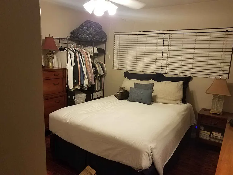 1610 Barry Ave #5 — Photo 7