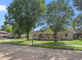 2510 Maxwell Ln, Deer Park, TX 77536